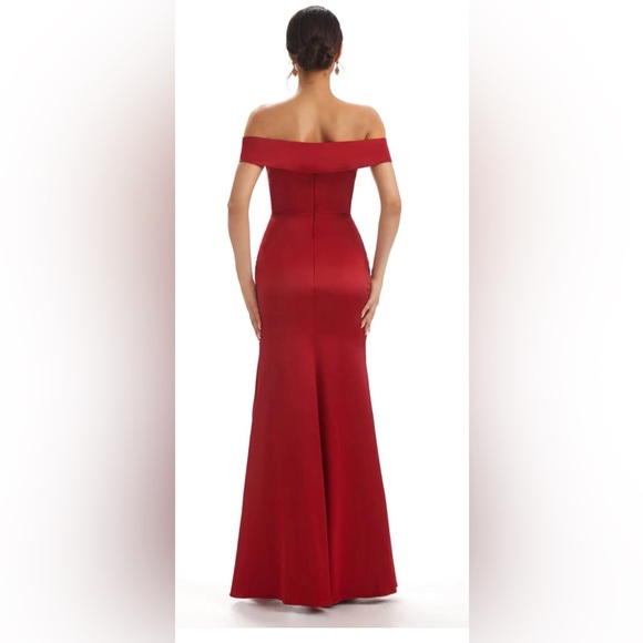 Dress for any occasion - Picture 4 of 4